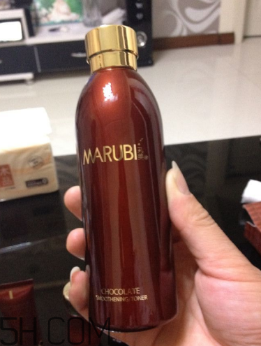 丸美巧克力丝滑水成分表,丸美巧克力丝滑水是什么颜色