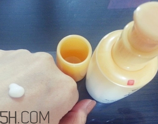 雪花秀闪理肌本青春眼霜,雪花秀闪理肌本青春眼霜和雪花秀闪理紧致眼霜的区别