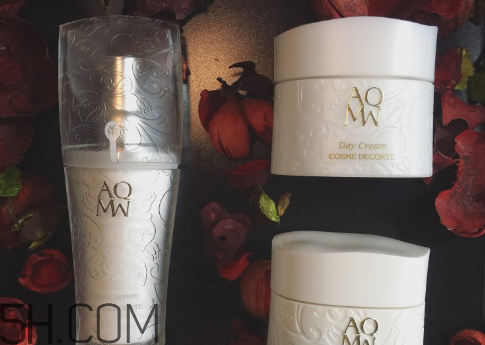 黛珂白檀先用水还是乳,黛珂白檀水乳使用顺序一直错了有没有效果