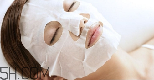 贴片面膜和涂抹面膜的区别,贴片面膜和涂抹式面膜哪个效果好 贴片面膜和涂抹面膜的区别,贴片面膜和涂抹式面膜哪个效果好