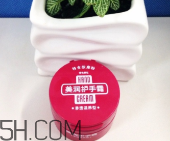 资生堂美润护手霜怎么样,美润护手霜和资生堂护手霜一样吗 资生堂美润护手霜怎么样,美润护手霜和资生堂护手霜一样吗