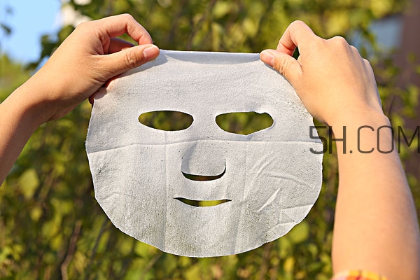 每天敷面膜的坏处,面膜早晚敷会有什么效果?