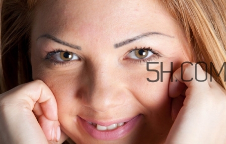 雅顿眼部精华胶囊怎么样,雅顿眼部精华胶囊好么 雅顿眼部精华胶囊怎么样,雅顿眼部精华胶囊好么