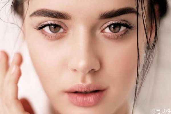 治疗毛孔粗大最有效的医美方法,收缩毛孔最好的医美项目