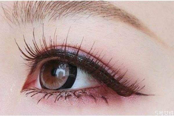 种完睫毛可以戴眼罩吗,种了睫毛可以戴眼罩吗