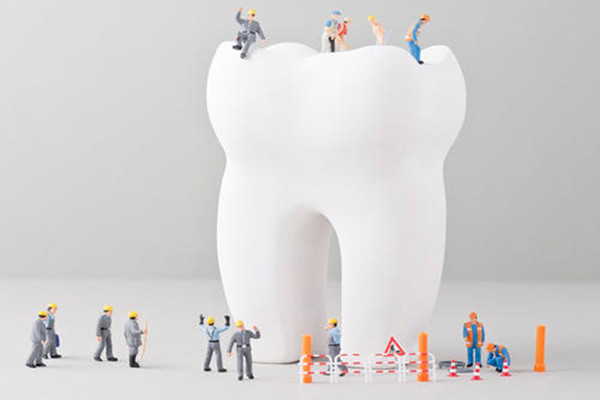 种植牙的好处,种植牙齿的优点和缺点