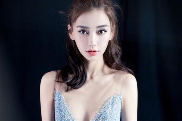 激光去颈纹疼吗,激光可以去颈纹吗