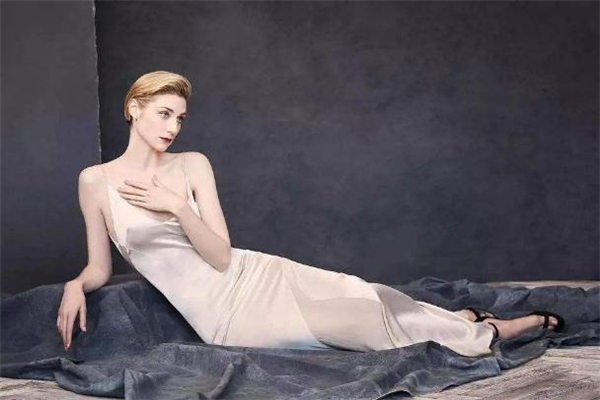 激光去颈纹费用多少,激光去颈纹副作用