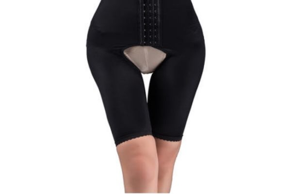 大腿抽脂后有硬块正常吗,大腿抽脂内侧硬块多久消除