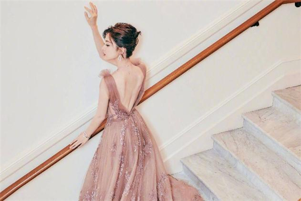 背部吸脂会留疤吗,吸脂会留疤痕吗