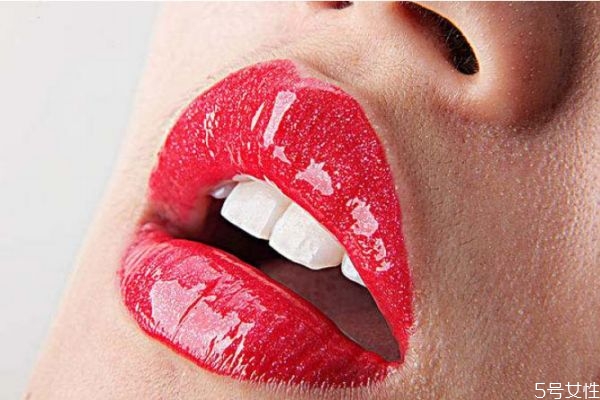 漂唇后起泡了怎么办,几天能恢复,漂唇后起泡怎么处理 漂唇后起泡了怎么办,几天能恢复,漂唇后起泡怎么处理