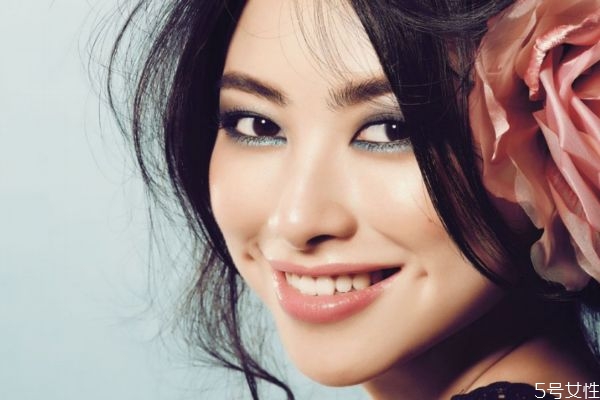 酒窝成型术,酒窝成形术是永久的吗 酒窝成型术,酒窝成形术是永久的吗