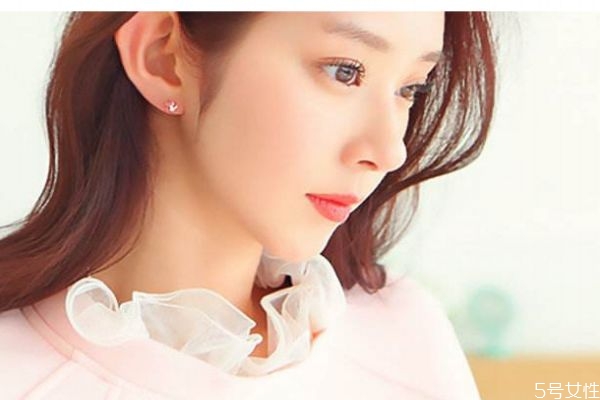 隐耳有必要矫正吗,隐耳矫正器到底好不好使 隐耳有必要矫正吗,隐耳矫正器到底好不好使