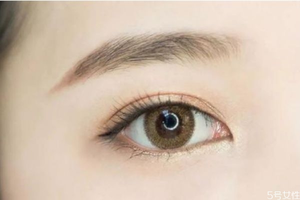 种睫毛要注意些什么,要不要种睫毛 种睫毛要注意些什么,要不要种睫毛