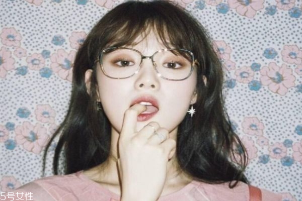 点阵激光去痘印有效果吗,点阵激光治疗痘坑效果怎么样 点阵激光去痘印有效果吗,点阵激光治疗痘坑效果怎么样