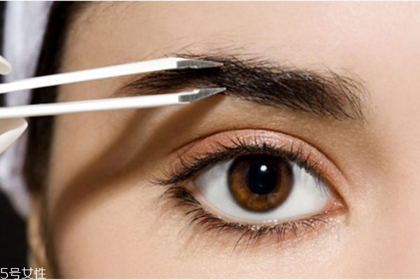 粉墨眉好不好,粉墨眉适合什么年龄