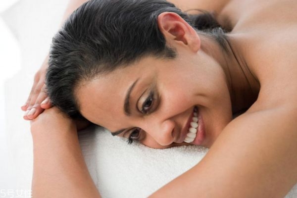 正规医院果酸换肤价格,医美果酸换肤多少钱