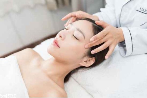 果酸换肤会让皮肤变薄吗,果酸换肤后皮肤角质层会变薄吗 果酸换肤会让皮肤变薄吗,果酸换肤后皮肤角质层会变薄吗