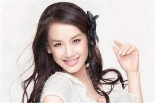 做个肋骨鼻子要多少钱?,超肋骨鼻综合大概多少钱 做个肋骨鼻子要多少钱?,超肋骨鼻综合大概多少钱