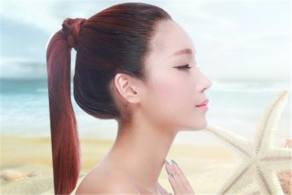 我的硅胶隆鼻有10年了,应该换吗,假体隆鼻是永久的吗? 我的硅胶隆鼻有10年了,应该换吗,假体隆鼻是永久的吗?