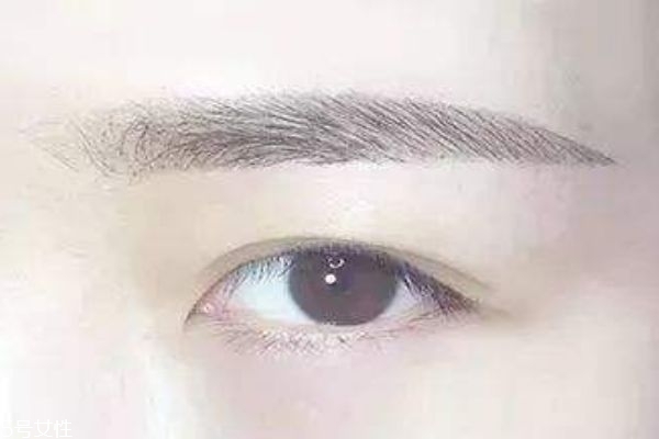 不适合纹眼线的五类人,什么样的眼睛适合纹眼线