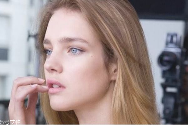 线雕鼻价格大概多少,线雕隆鼻价格大概多少