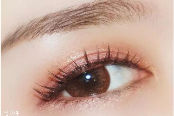 双眼皮手术后恢复期 平躺还是半躺,双眼皮手术后恢复期 双眼皮手术后恢复期 平躺还是半躺,双眼皮手术后恢复期