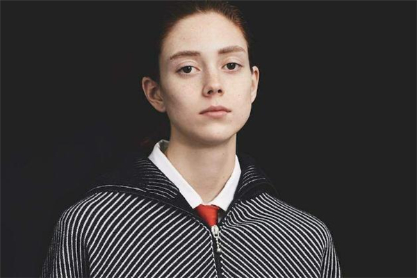 双下巴吸脂头套怎么带才是正确的,双下巴吸脂头套怎么带