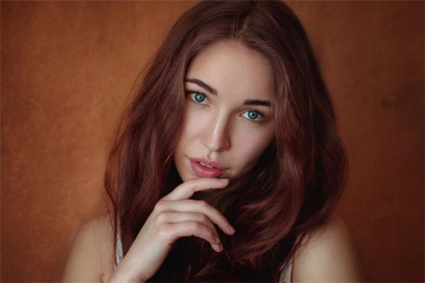 鹰钩鼻矫正痛苦吗,矫正鹰钩鼻需要多少钱