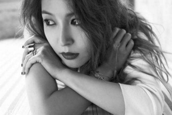 面部吸脂后的副作用,面部吸脂有什么危险跟副作用 面部吸脂后的副作用,面部吸脂有什么危险跟副作用