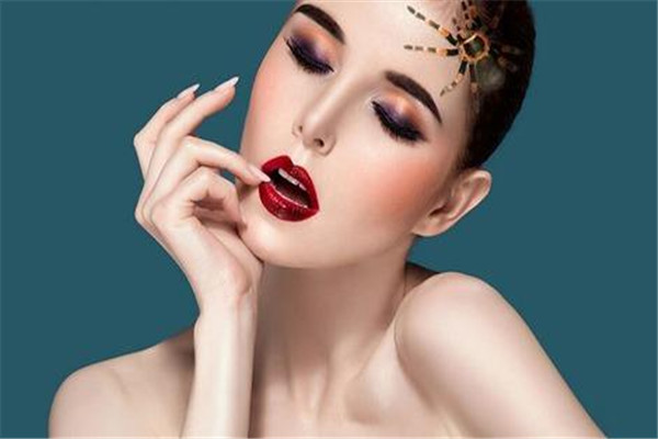 隆鼻用什么材料比较好,隆鼻子用什么材料最好