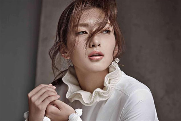 玻尿酸丰唇珠后图片,玻尿酸丰唇效果图