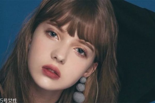 激光祛痘印后反黑怎么办,激光祛痘留下的黑印怎么办