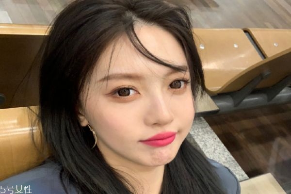 上睑下垂提肌缩短,提上睑肌缩短术