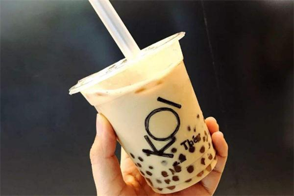 奶茶好喝还是奶绿好喝?,奶茶好喝还是奶绿好喝还是奶青好喝