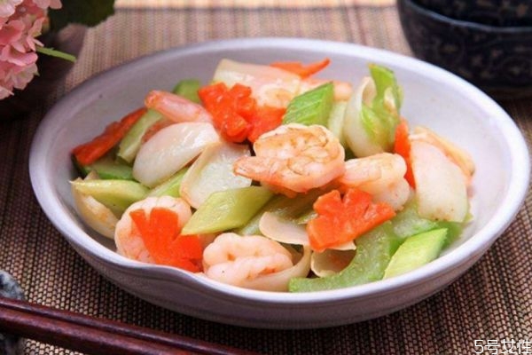 百合可以怎么吃呢,百合应该怎么吃 百合可以怎么吃呢,百合应该怎么吃