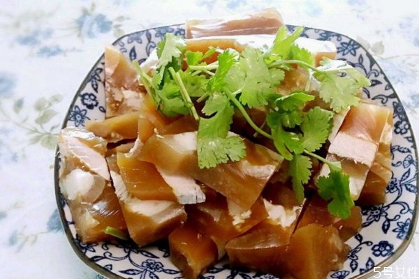 吃猪皮会长胖吗?,女人吃猪皮会长胖吗