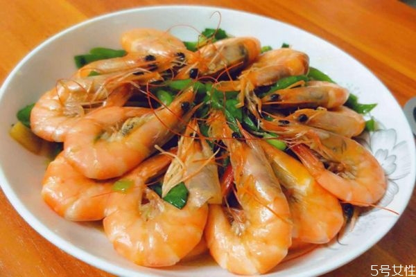 吃虾对孕妇有什么好处,孕妇吃虾的营养价值及功效