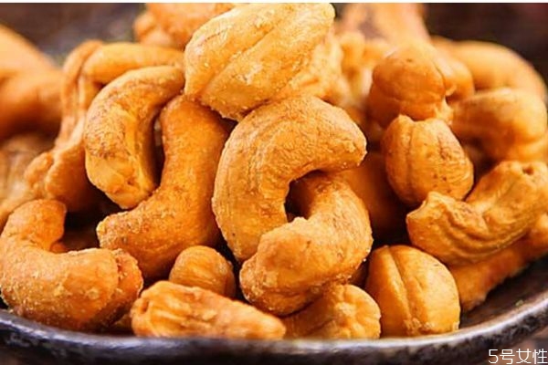 腰果成熟期是什么时候,腰果几月份成熟