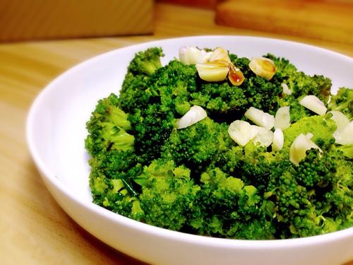 凉拌西兰花的做法步骤,凉拌西兰花的做法大全集