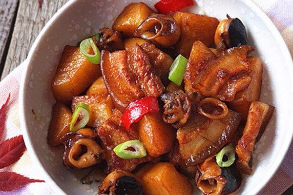 上五花肉和下五花肉有什么区别,五花肉上五花肉和下五花肉的区别 上五花肉和下五花肉有什么区别,五花肉上五花肉和下五花肉的区别