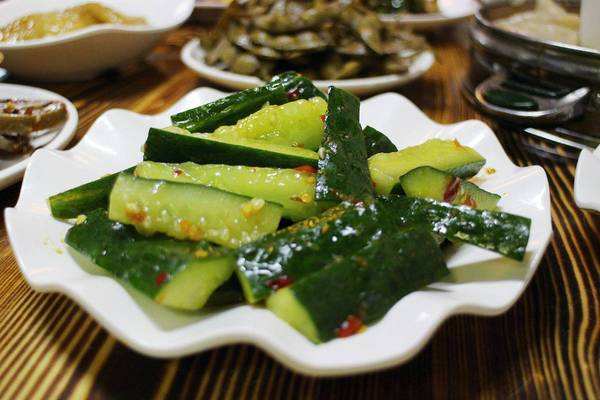 凉拌菜放什么,什么菜可以凉拌吃