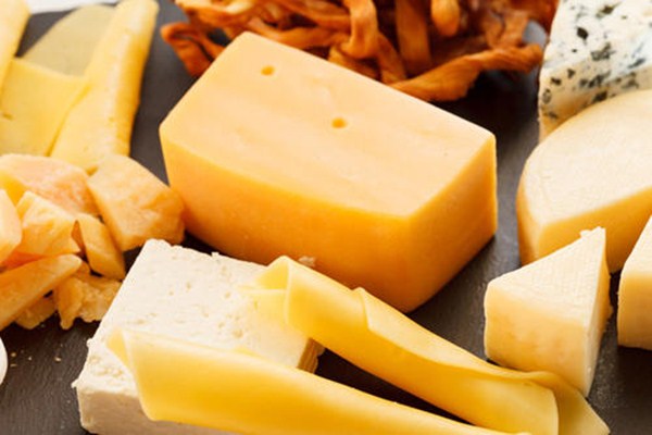 女人吃奶酪片有什么好处,女性吃奶酪有什么好处