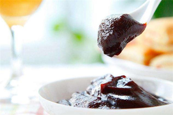 甜面酱怎么吃才好吃,甜面酱怎么吃面条