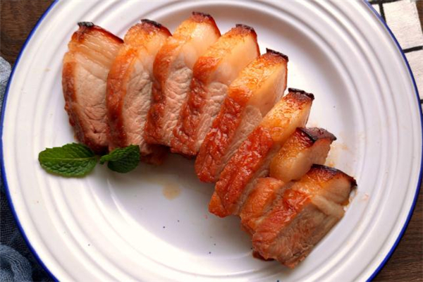 叉烧肉吃了会胖吗,吃叉烧容易胖吗