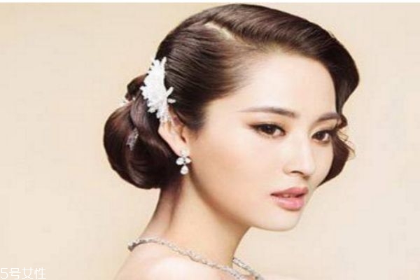 硅胶隆鼻出现什么情况必须取出,取出硅胶后马上可以进行隆鼻吗