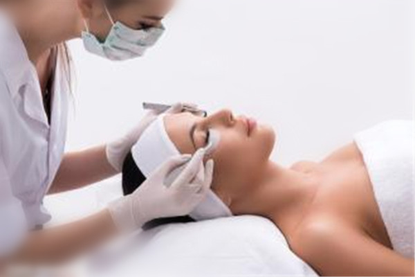 半永久眉毛为什么要补色,做完半永久眉毛多久补色最好