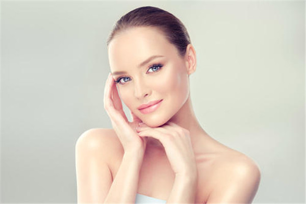 怎样才能去除黑眼圈,最简单的方法,怎样才能去除黑眼圈10到14岁的少女