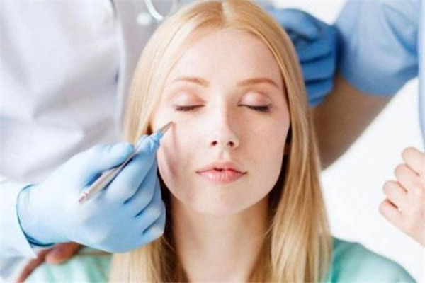 经期打肉毒素的副作用(图),经期打肉毒素的副作用 经期打肉毒素的副作用(图),经期打肉毒素的副作用