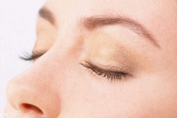 水光针和玻尿酸的区别在哪里,玻尿酸跟水光针的区别 水光针和玻尿酸的区别在哪里,玻尿酸跟水光针的区别